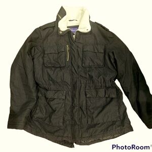 Steve Madden Girl Black Puffer Jacket with White Fleece Lining Size Large